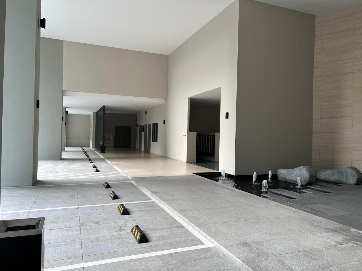 Paradise Suites At Eaton Klcc Kuala Lumpur Exterior photo